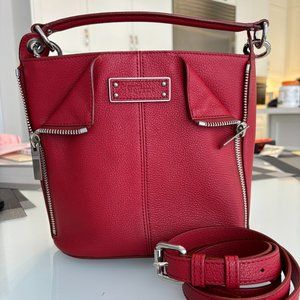 Alexander McQueen De-Manta Red Small Bucket Bag